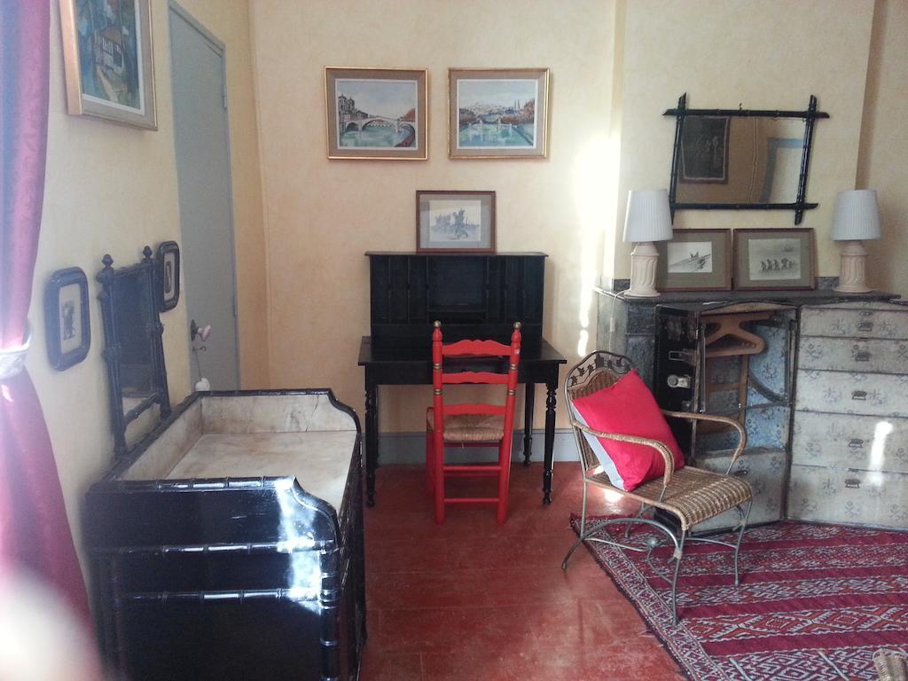 La Maison De L'Oenologue Poucharramet Pokoj fotografie