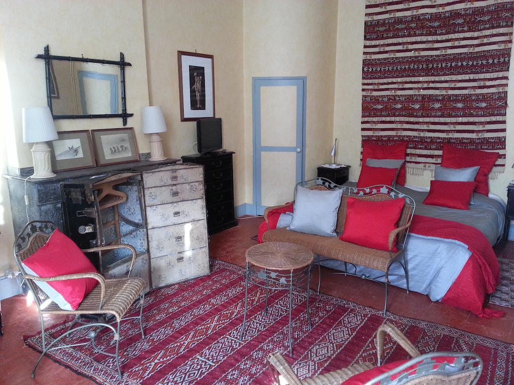 La Maison De L'Oenologue Poucharramet Pokoj fotografie